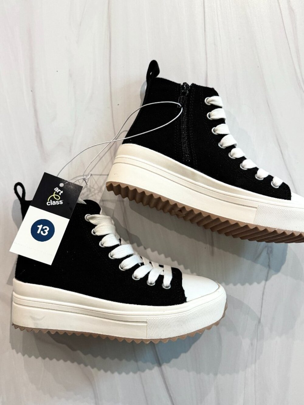 NWT Art Class Kids' Blakely High-Top Platform Sneakers (Size 13)